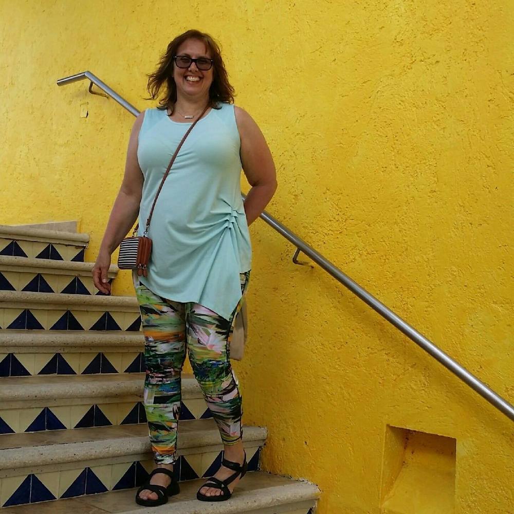 Meet your Posher, Lori